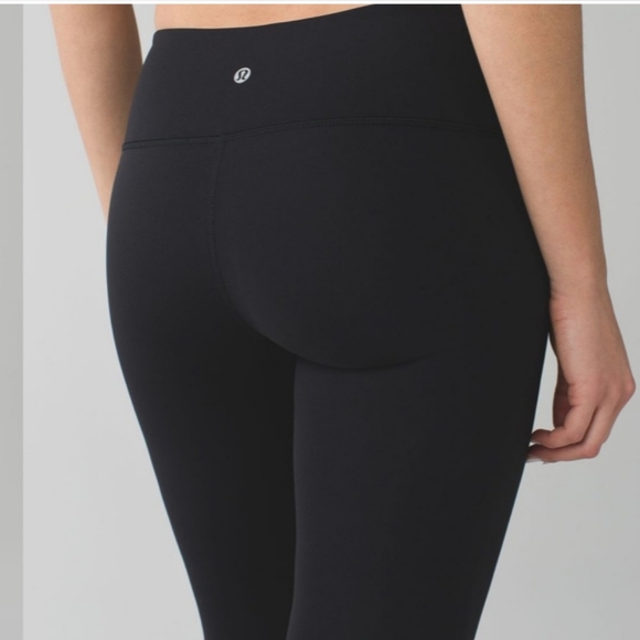lululemon athletica Pants - Lululemon Wunder Under Crop